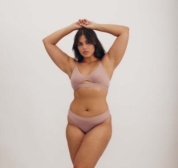 Organic Basics Soft Touch Brief, Size L in Dusty Rose - Picture 2 of 6